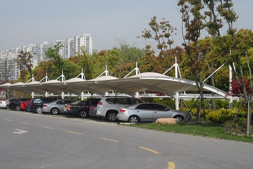 鋼膜結構汽車停車棚