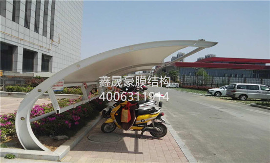 張拉膜結(jié)構(gòu)自行車(chē)棚