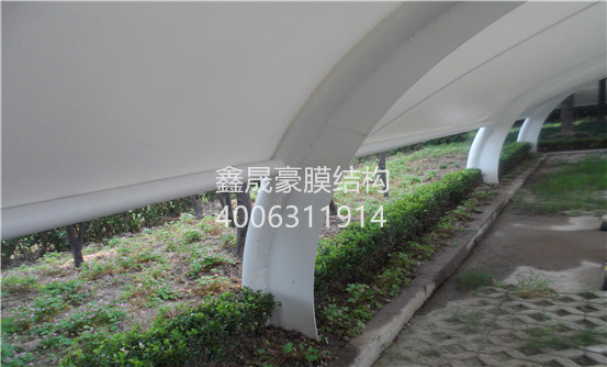云山路志遠中學膜結構停車棚
