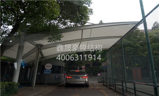 膜結(jié)構(gòu)車棚