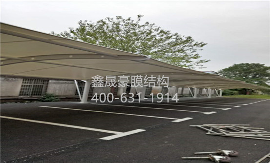 膜結(jié)構(gòu)車棚